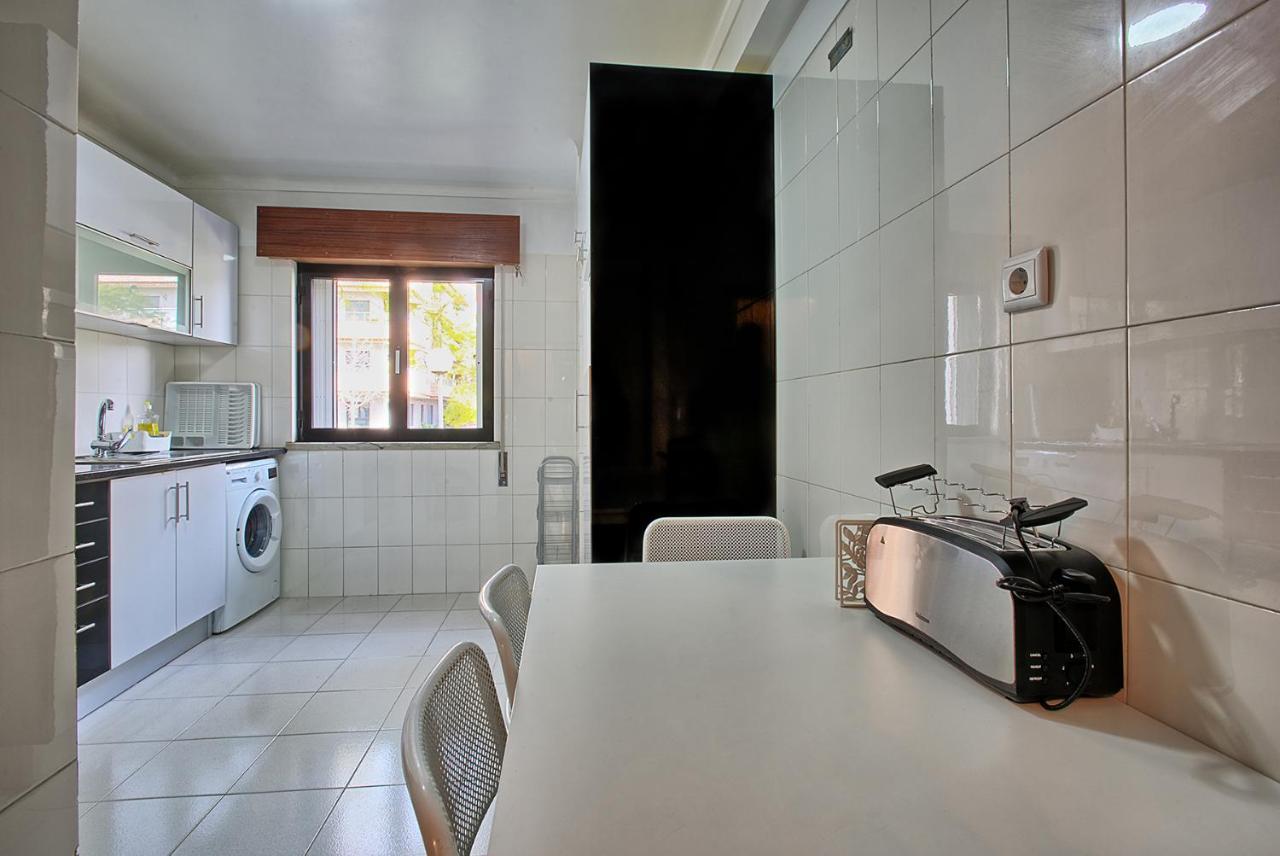 Garden Cristo Rei Apartment Lisboa Ngoại thất bức ảnh