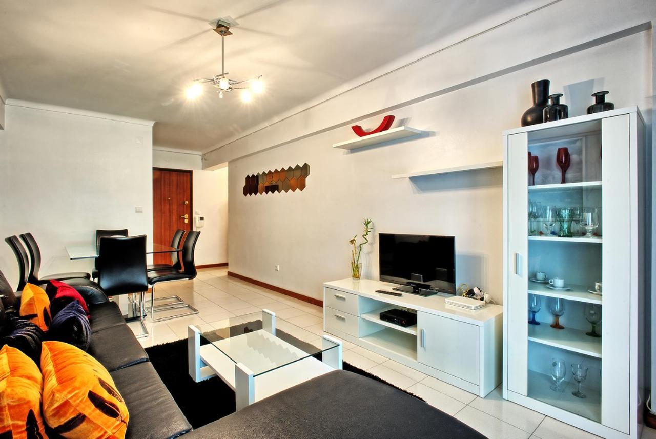 Garden Cristo Rei Apartment Lisboa Ngoại thất bức ảnh